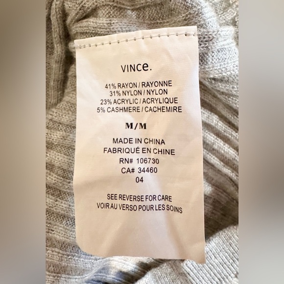 Vince Ribbed Turtleneck Long Sleeve Top – Heather Gray. Size Medium - Picture 11 of 14